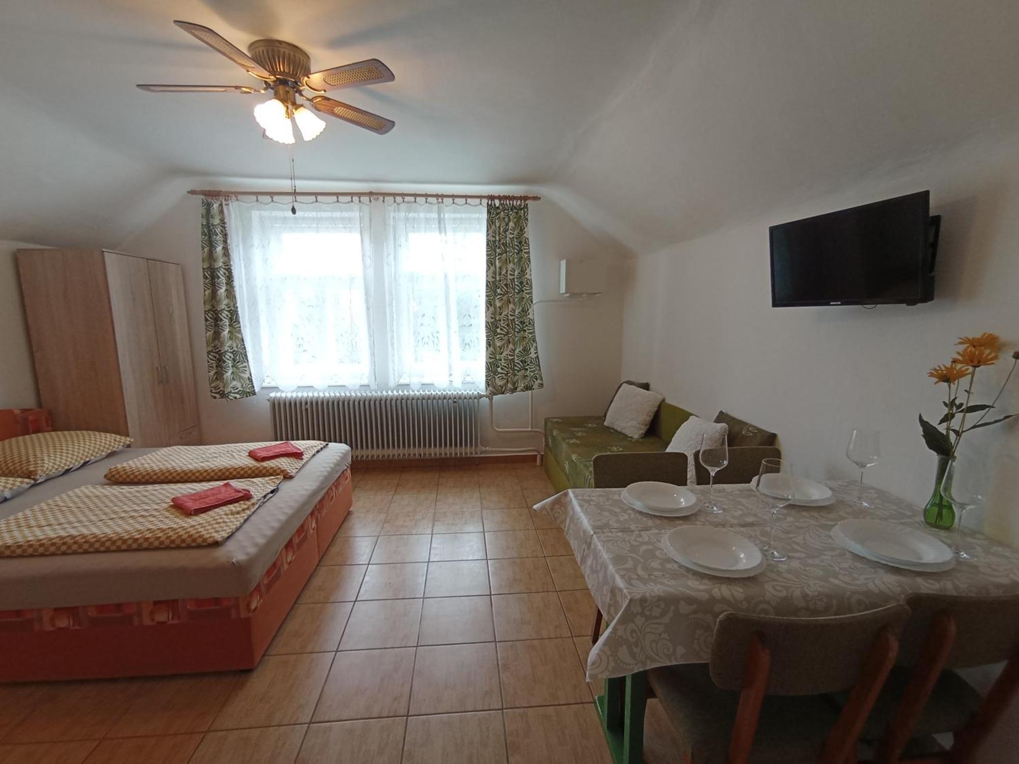 Afrodita Hotell Štúrovo Eksteriør bilde